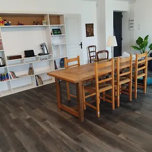 Grande Maison Avec Vue Sur Le Appartement Saramon